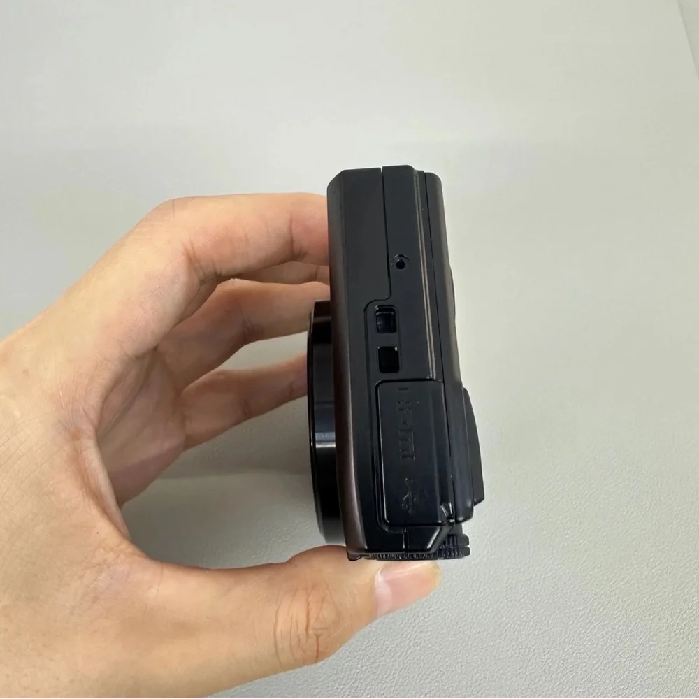 Nikon COOLPIX Black Compact Camera